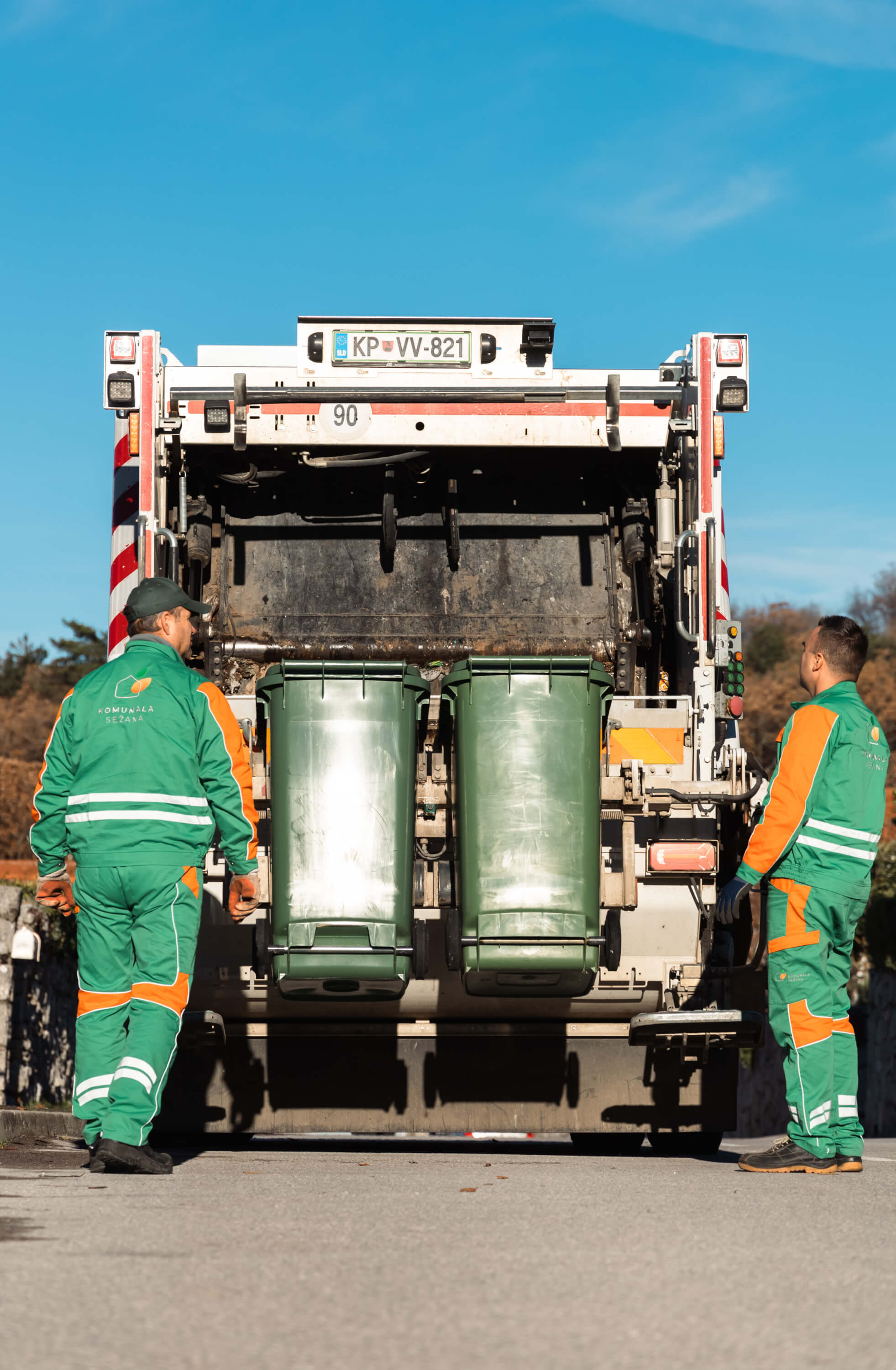 Odvoz odpadkov ostanek 2