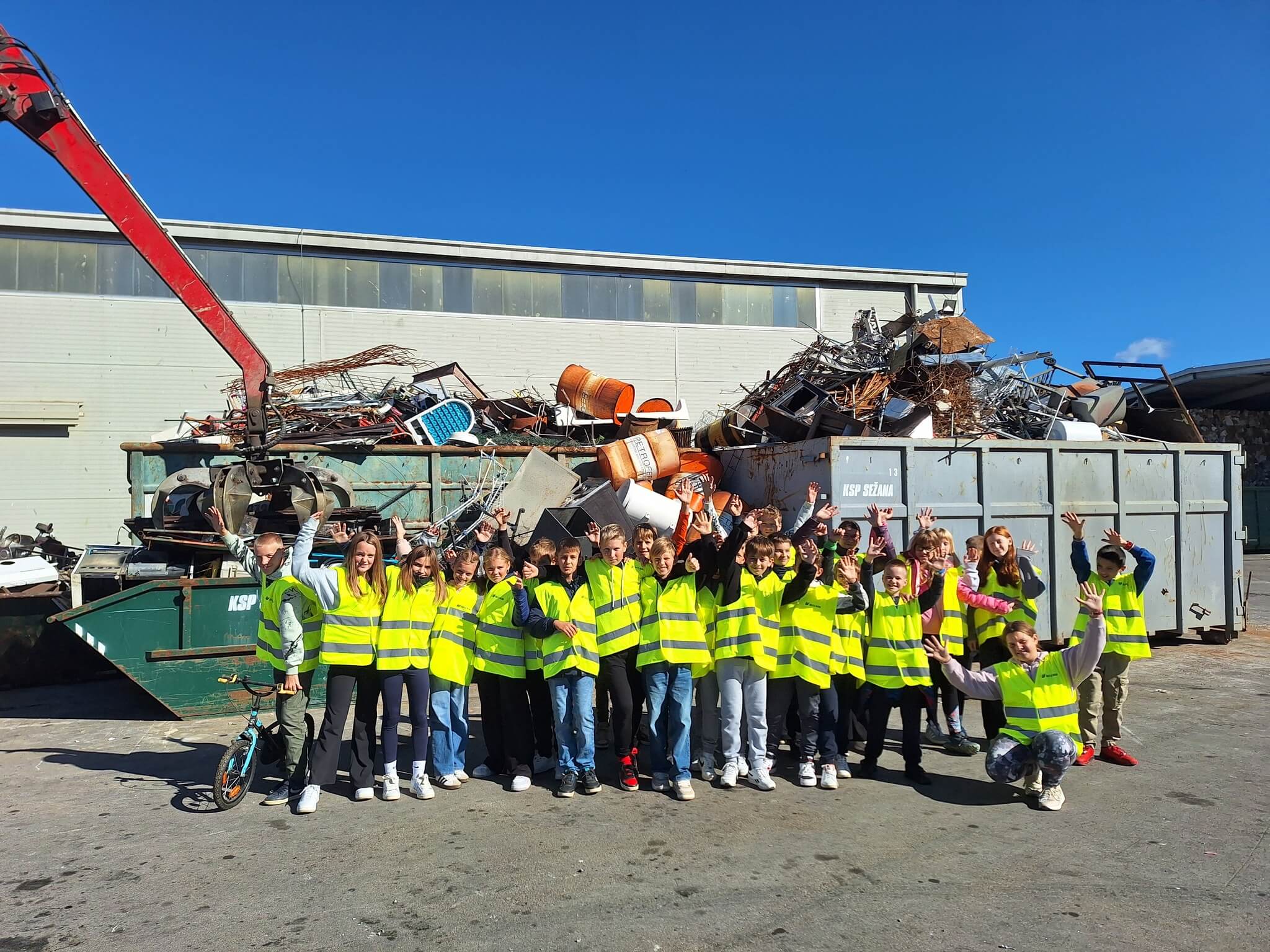 576469388 712486458538106 2952350226476208383 n