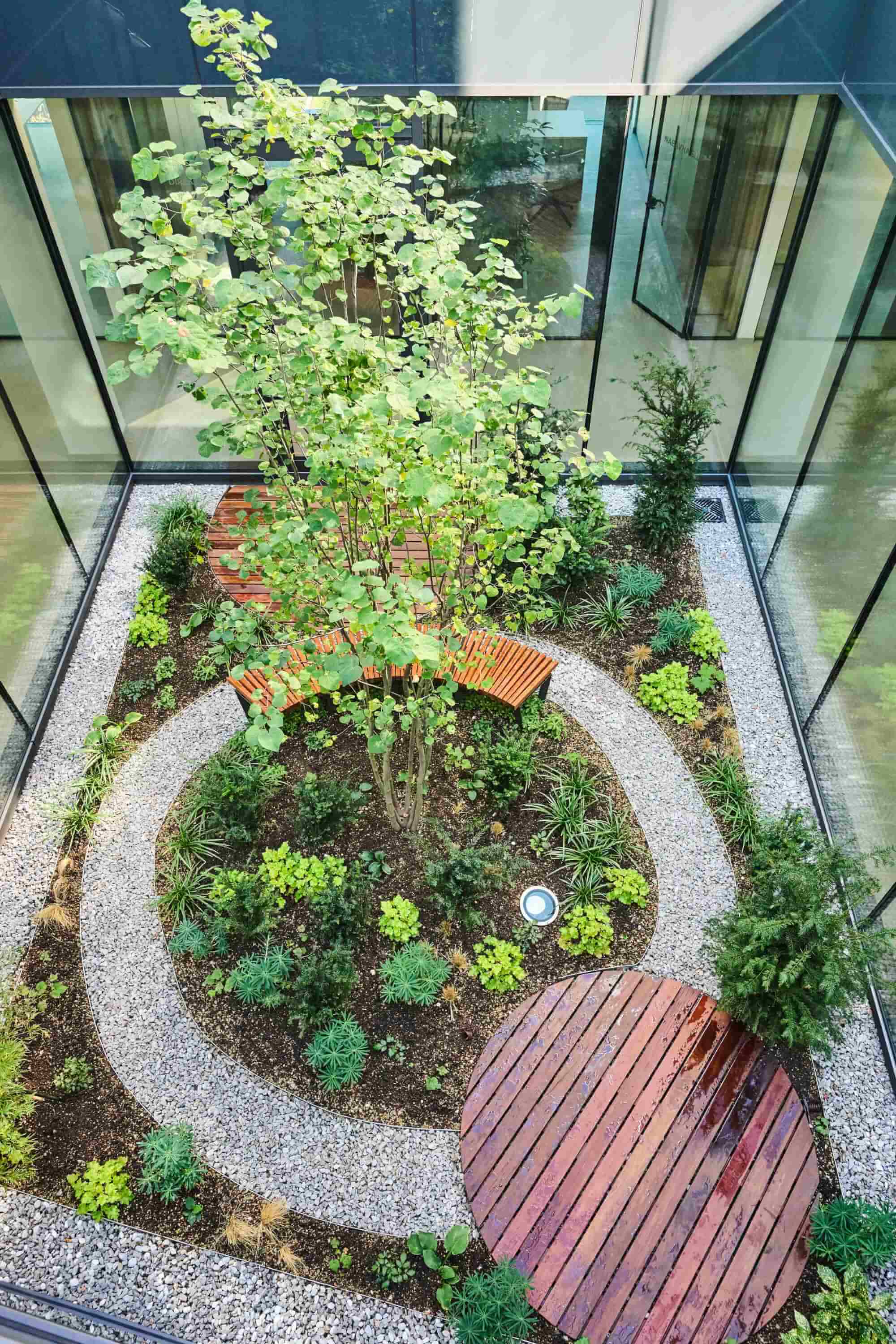 dsc 8698 54859437162 o1