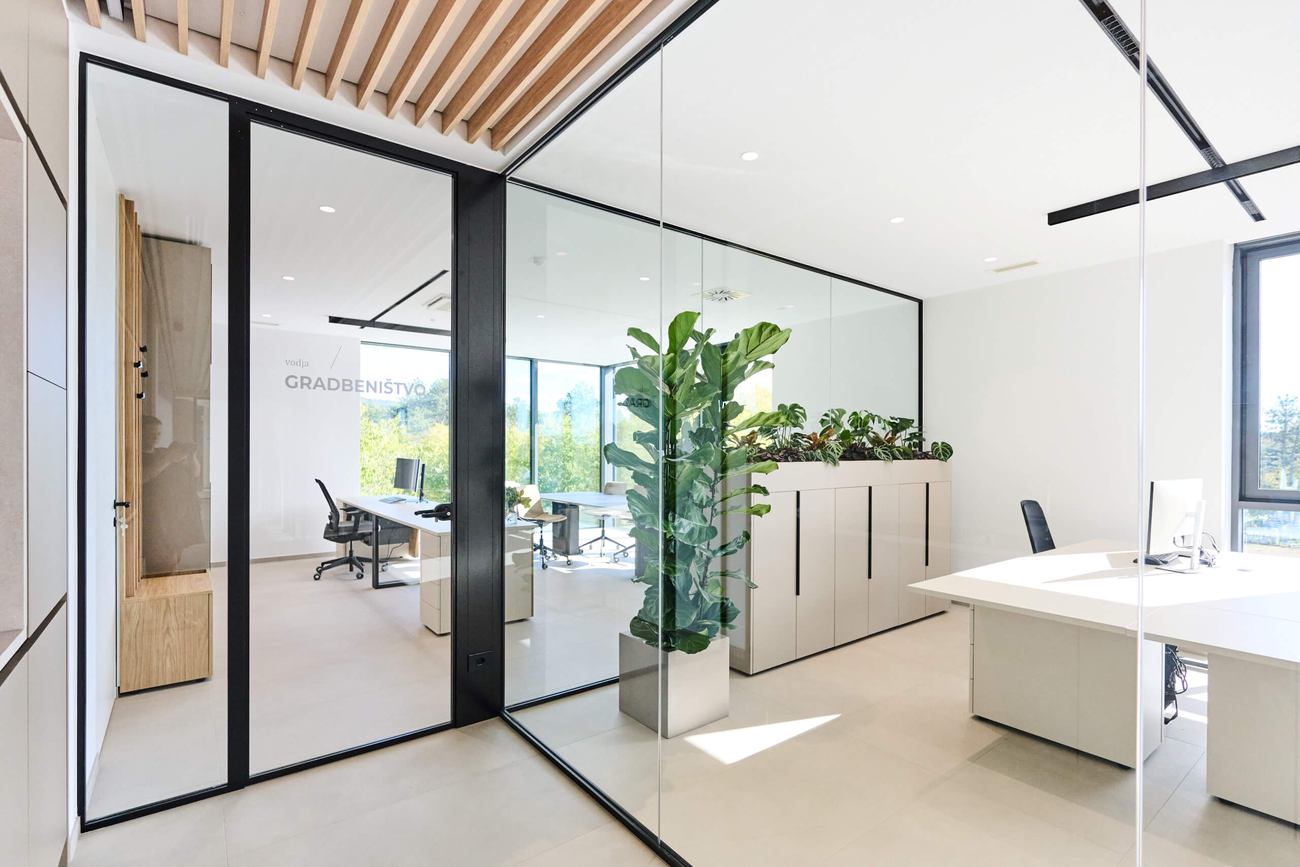 dsc 8918 54860273906 o1