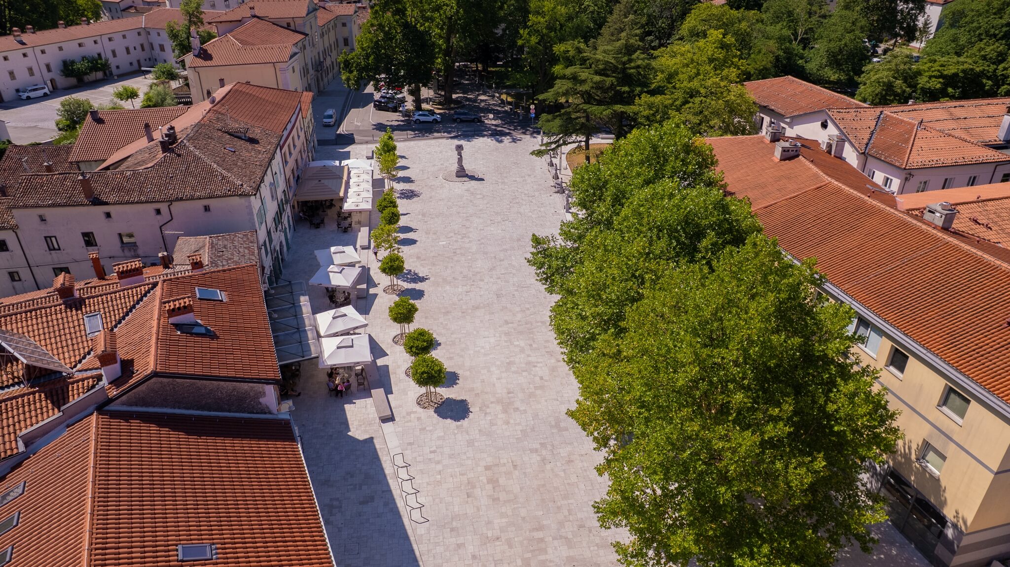 Trg Vipava 2splet