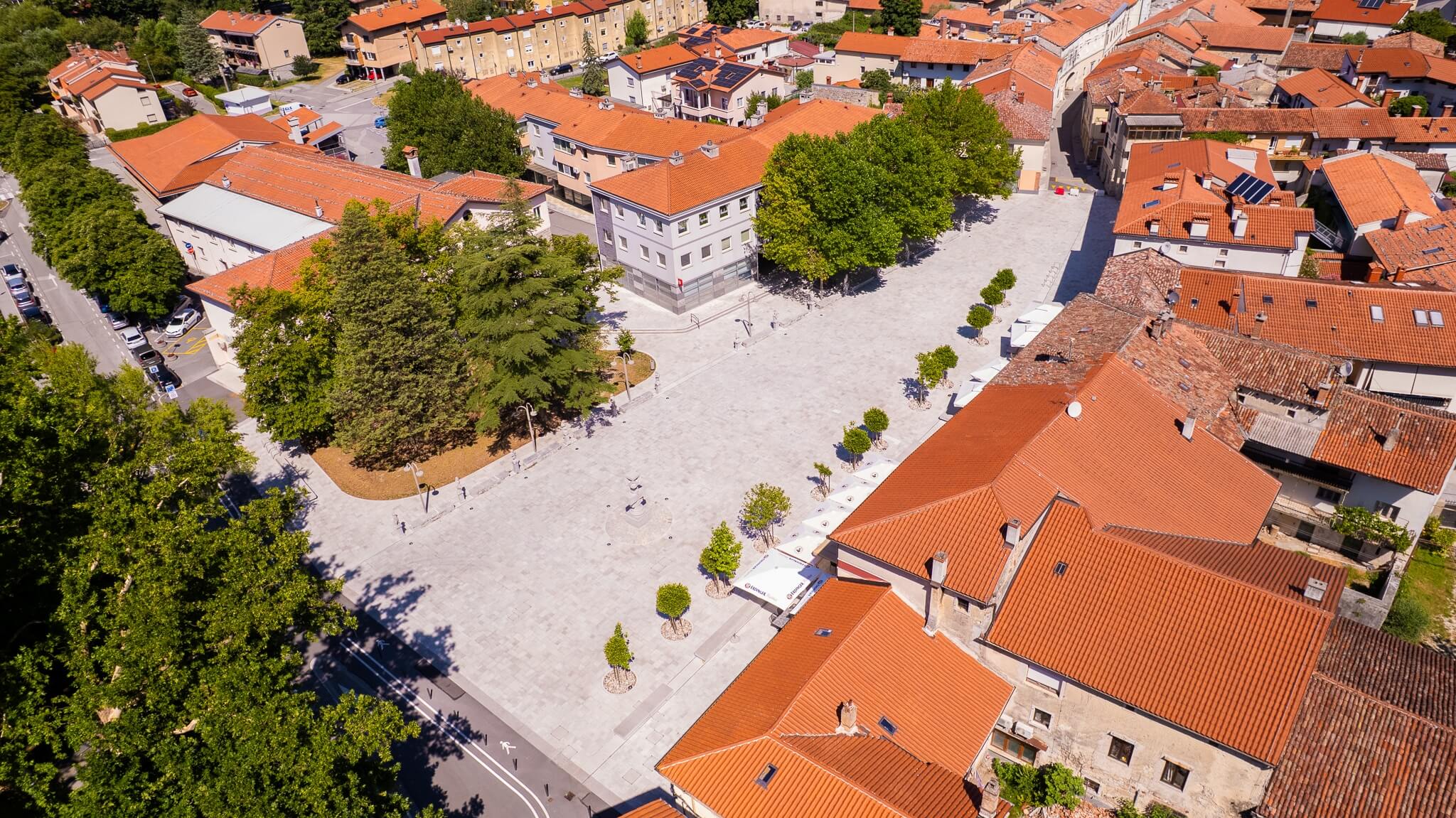 Trg Vipava 4splet